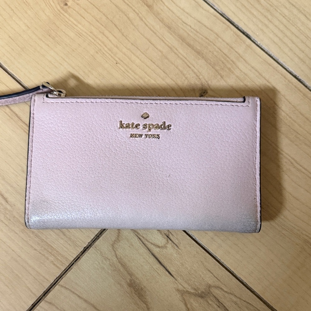 Kate Spade Light Pink Wallet